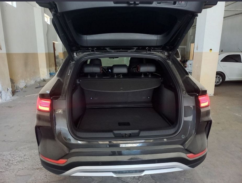 BYD Song plus chempion DM-I 2024
