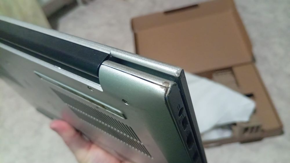 Продам ноутбук  8гб оперативки