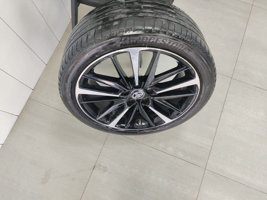 Продам литые диски с шинами