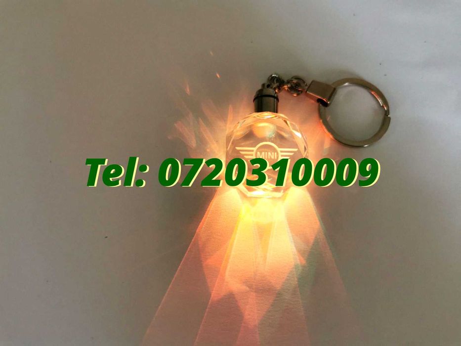 Breloc Sticla Cu Led 6 Culori Multimarca Mini