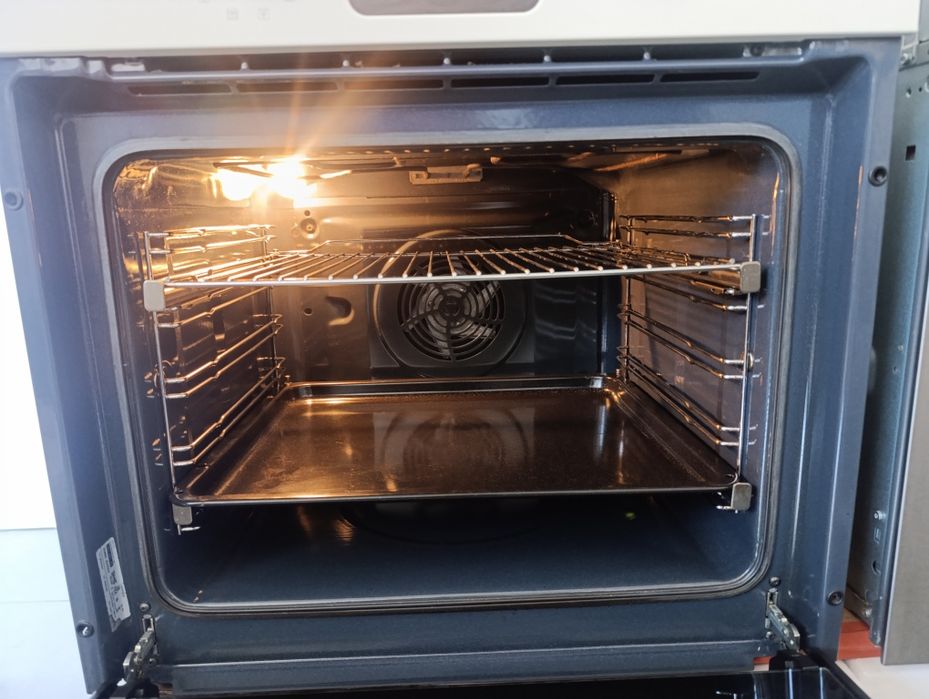 Ретро Фурна за вграждане Electrolux