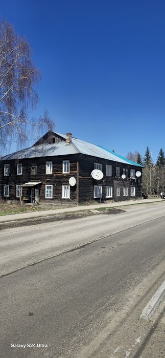 Продам 2ку Барачного типа