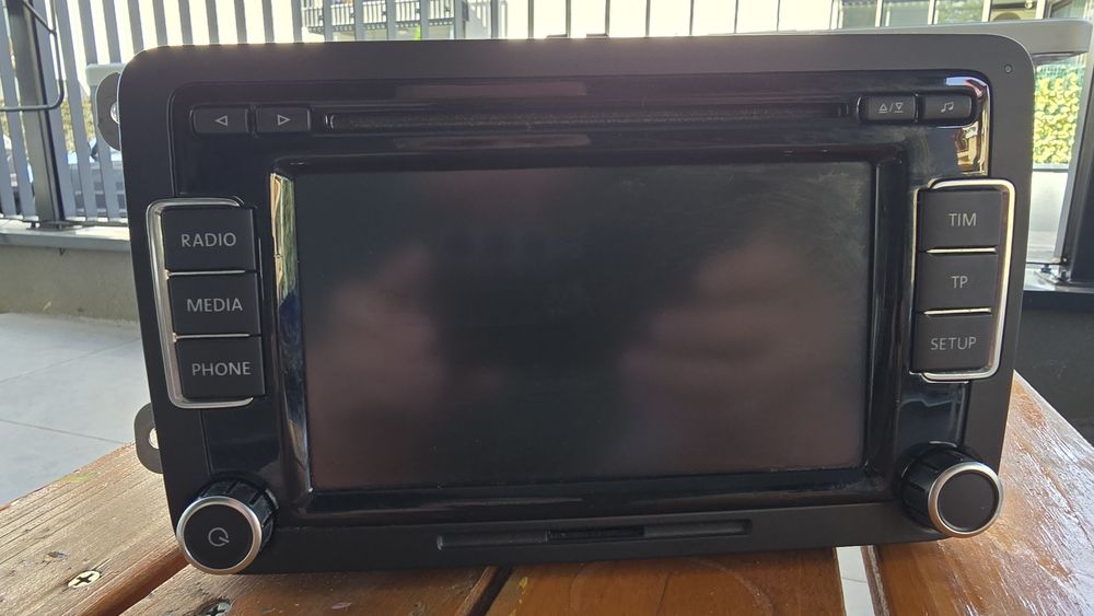 Navigatie OEM VW RCD 510 PT Golf 5, golf 6, passat, jetta, polo, arteon, etc.