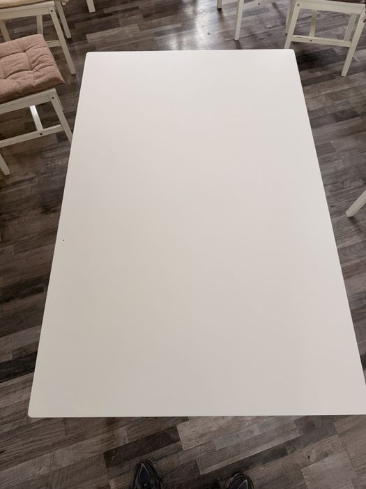 Продават се!Комлект маса със столове