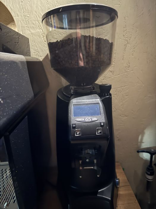 Кофемолка «Eureka Zenith Neo 65»