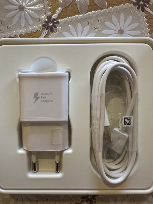 Samsung Fast Charge (15W)Travel Adapter USB Type-C на A кабел