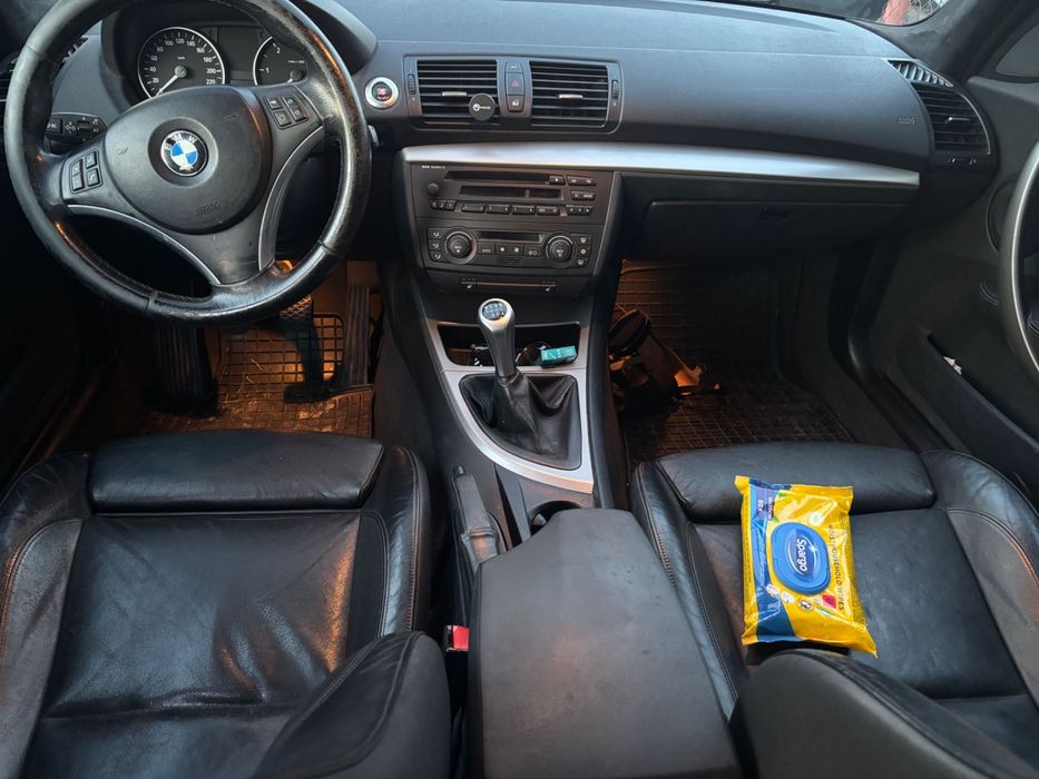 BMW Seria 1 2006 — imagine 2