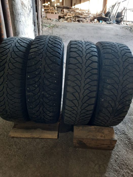 Продам зимнюю резину