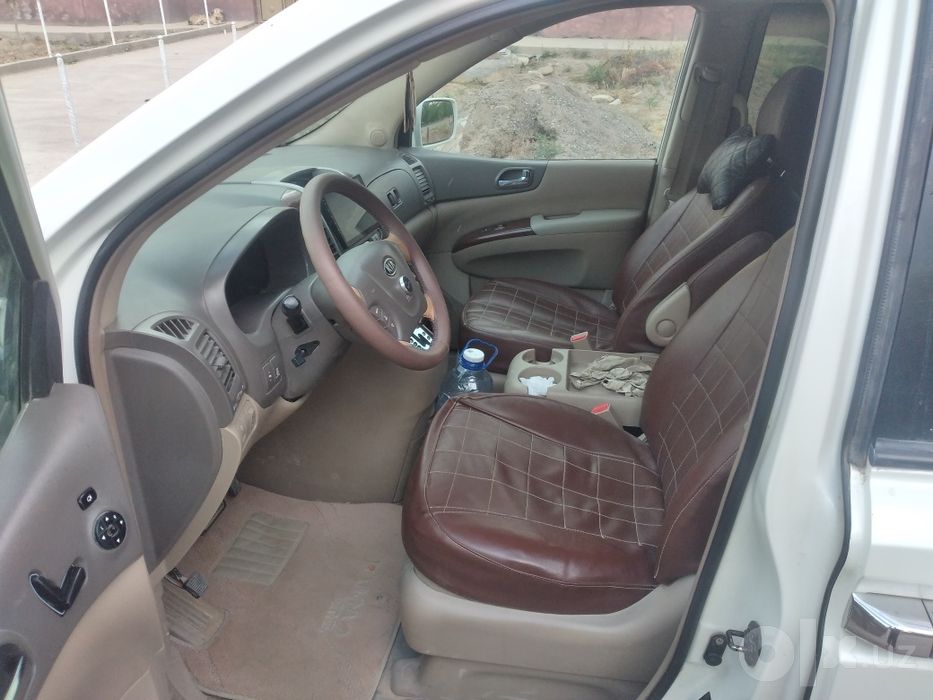 Kia karnival metan 2006