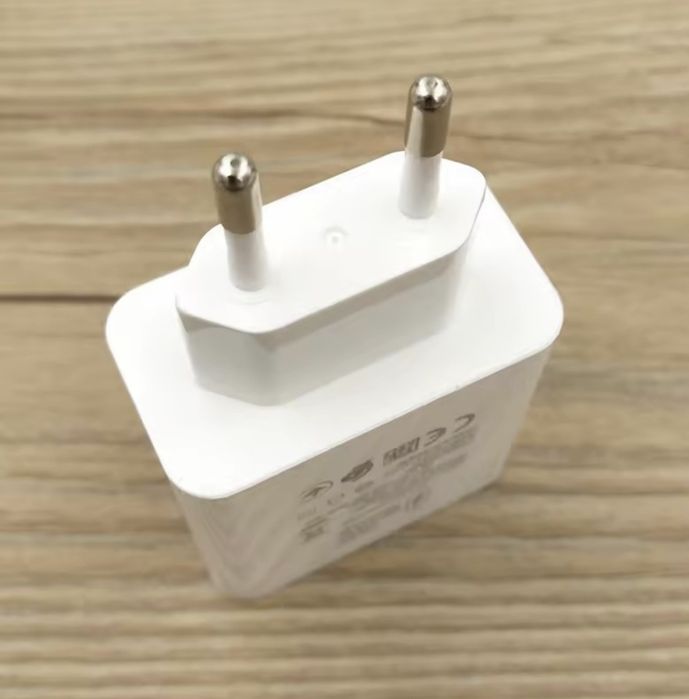 Оригинално зарядно Huawei 66W