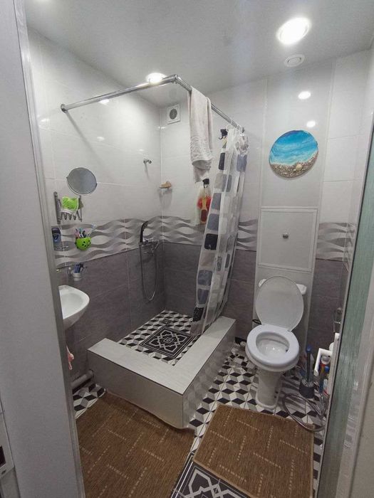 Продаю свою 1-2/4/4  квартиру