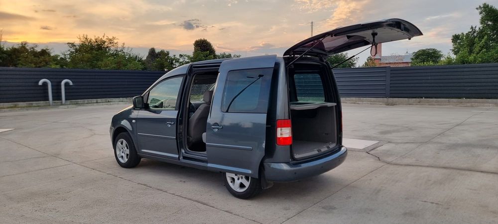 VOLKSWAGEN Caddy 2006 — imagine 4