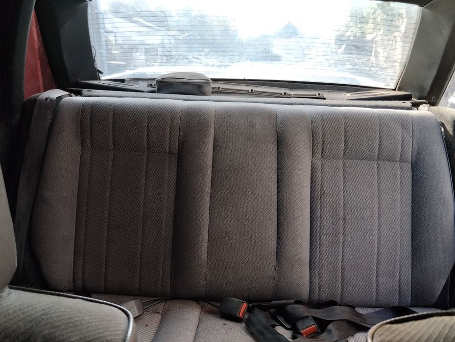 Пасат б3 продам на востановление