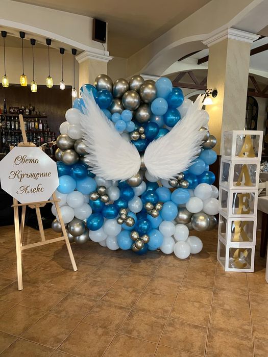 Дървен статив и пвц табела - под наем !