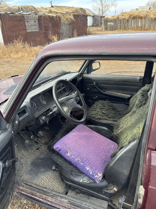 Продам ваз 2107 год выпуска 2007
