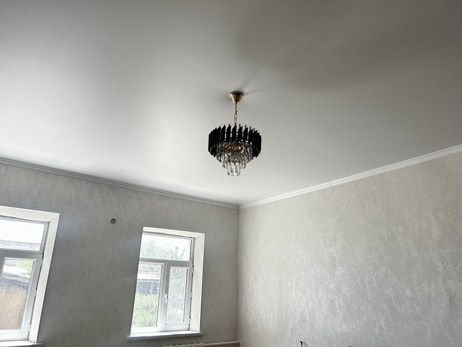 Үй сатылады срочно саудасы бар