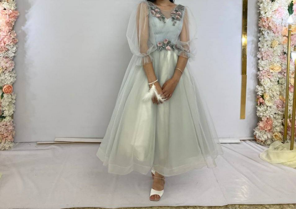 Продам платья...