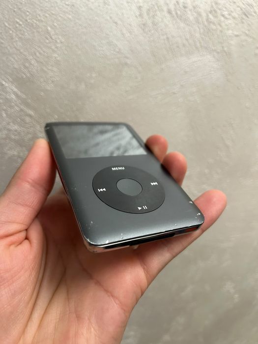 • Ipod Classic • 120gb • 2008 •