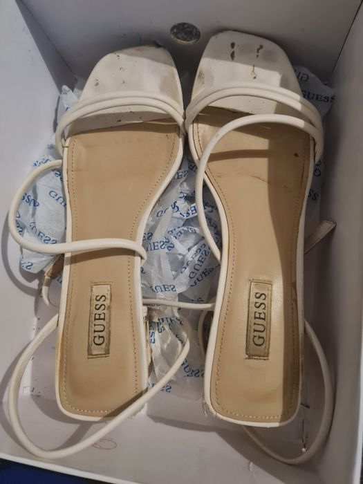 Дамски сандали Guess