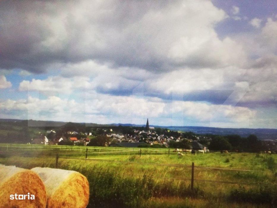 Teren la malul Dunarii, in zona Divici, 2900mp, pret negociabi
