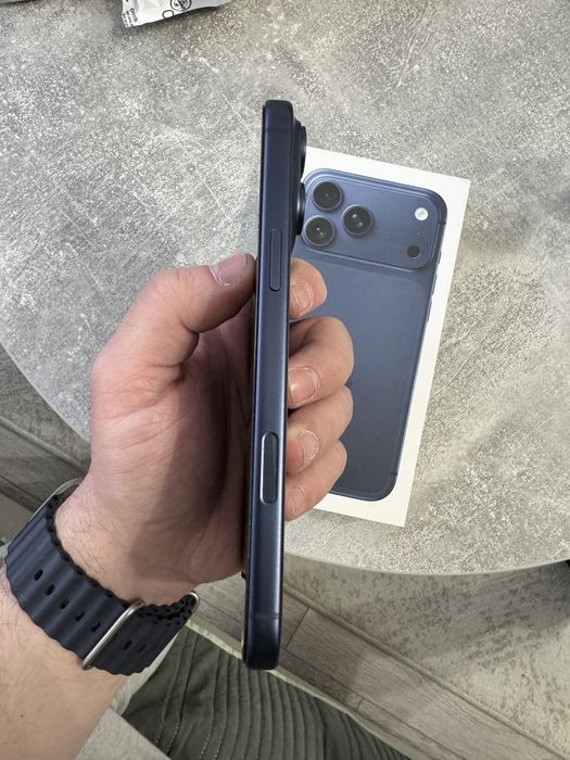 Iphone 17 pro max 256gb albastru plus garantie