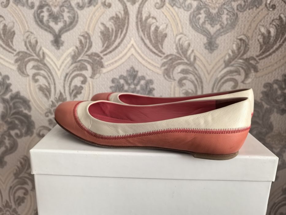 Продам балетки р. 37