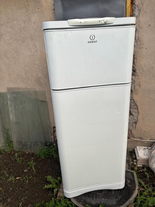 Холодильник с доставкой