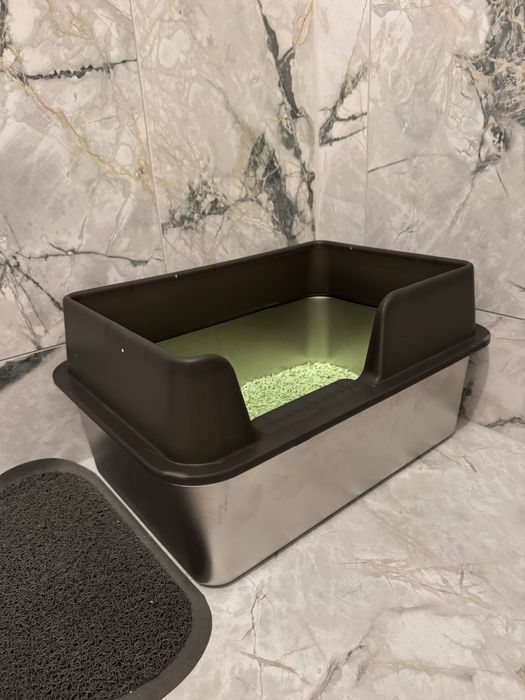 Litiere pisici din INOX ușor de curățat