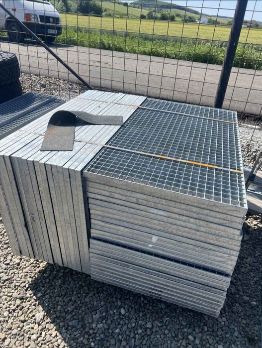 Grătare zincate pentru podeturi