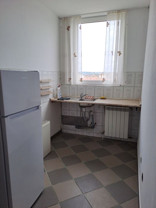 Vând garsonieră Oradea