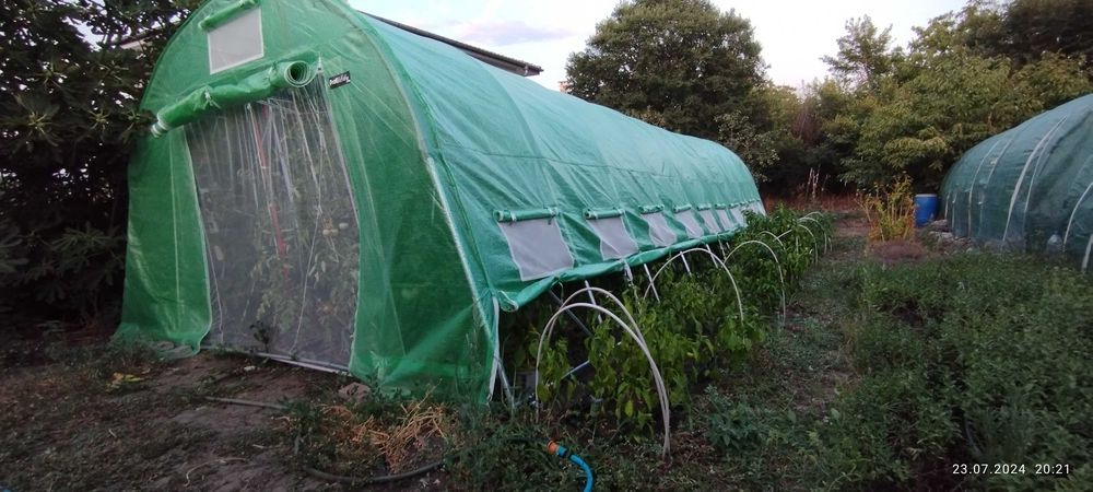 продавам 3 оранжерии 80кв.м.