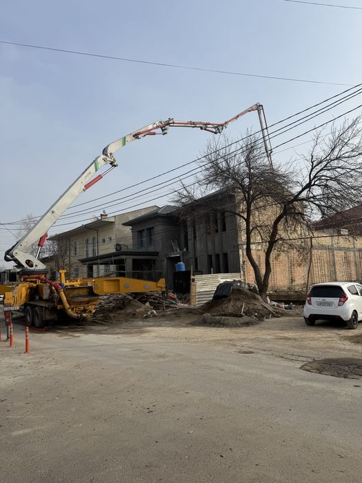 Avtobetonanasos 37,38, 42, 47, 48, 52, 58, 62, 67.