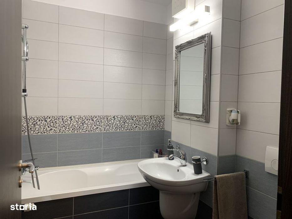 Apartament cu 3 camere de inchiriat, lux - zona Calea Aradului