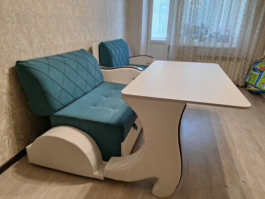 Продам диван трансформер 3 в 1.