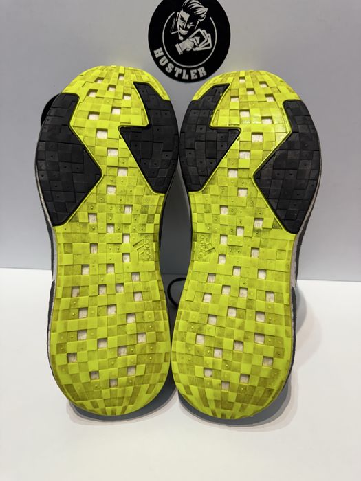 Маратонки ADIDAS BOOST .Номер 43.5