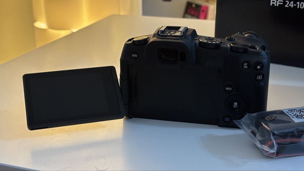 Canon RP ca nou, impecabil, 15k cadre