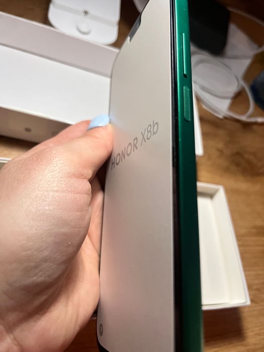 Honor X8b - чисто нов