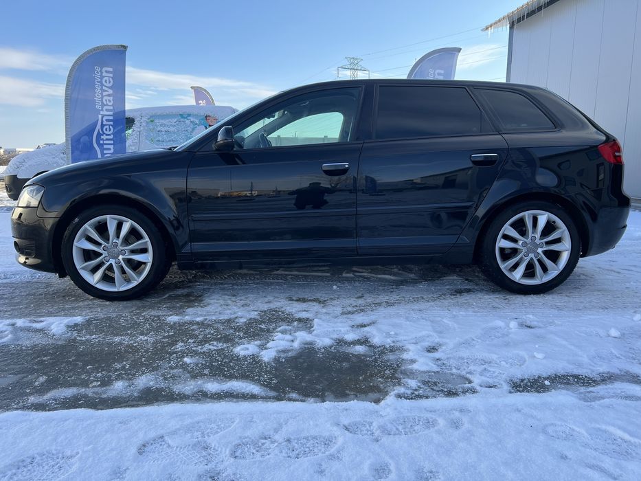 Audi A3 SportBack 2012