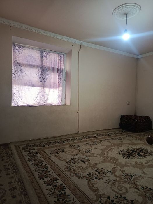 Срочно продается 2 х комнатная квартира  в кирпичном доме