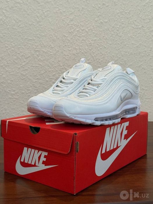 Nike krossovka sotiladi