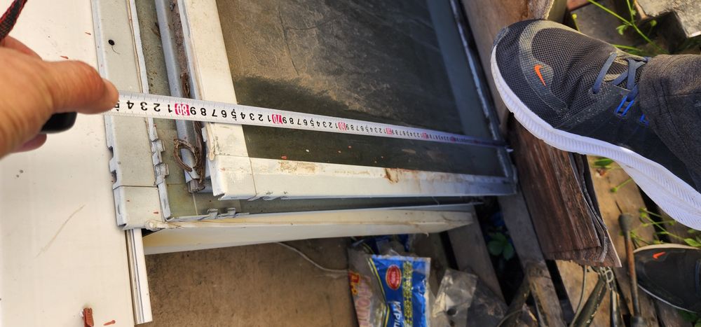 Продам алюминиевые окна