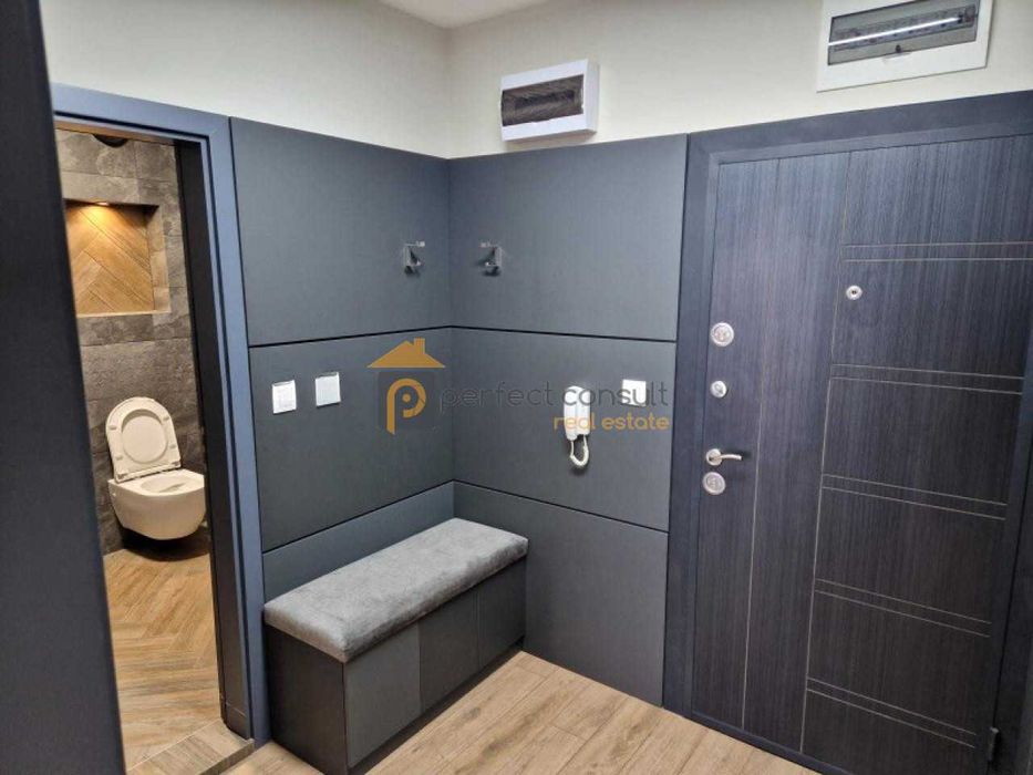 Двустаен апартамент в Смирненски