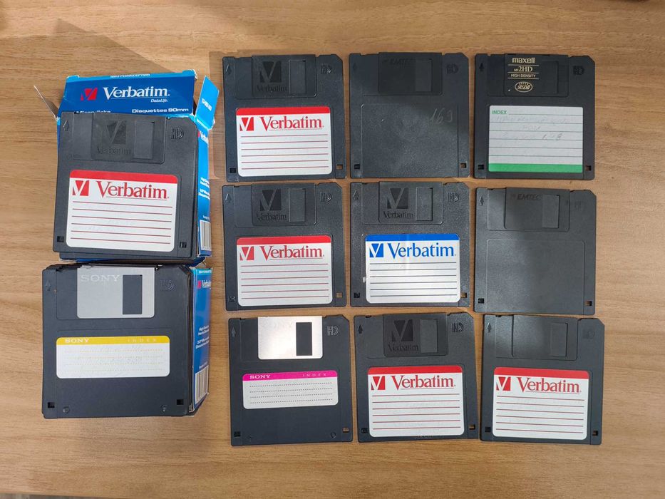 Компютърни флопи дискети 3.5" 1.44MB Verbatim SONY Emtec Maxell
