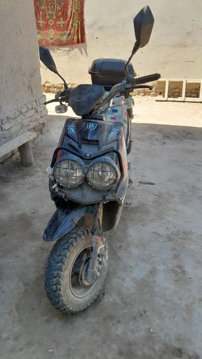 Govolo‘ tonk madel benzinda yuradi