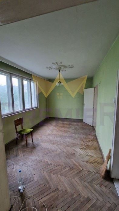 Продава се Многостаен апартамент в Варна, Колхозен пазар - 120 кв.м за 1534 €/кв.м - Снимка #4