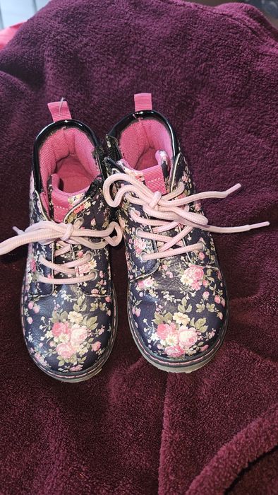 Детски зимни боти и ботуши