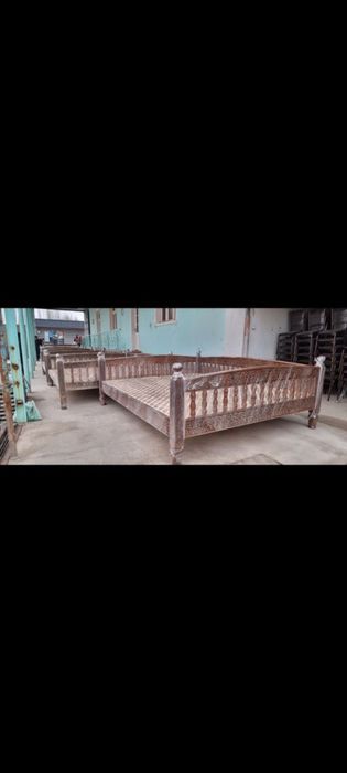 suri kravat 2mlyon 600ming somdan boshlab