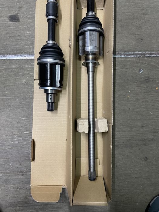 Привод в сборе и промежуточный вал