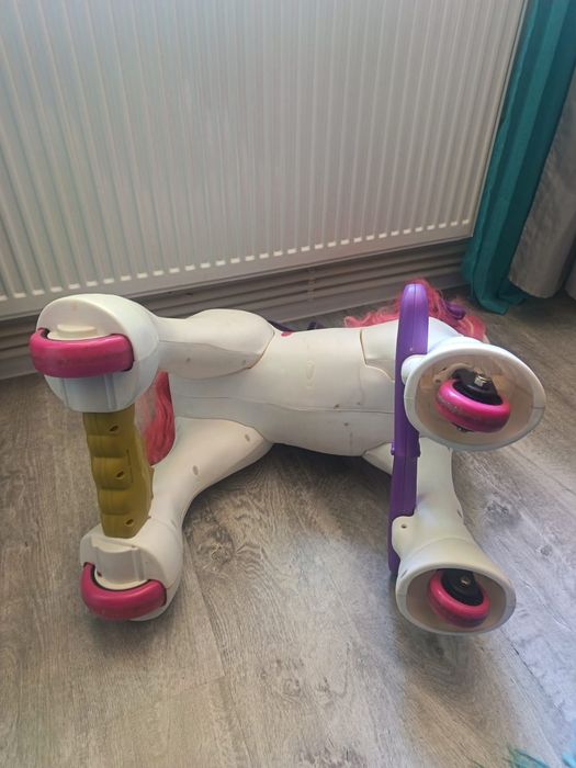 Unicorn căluț electric