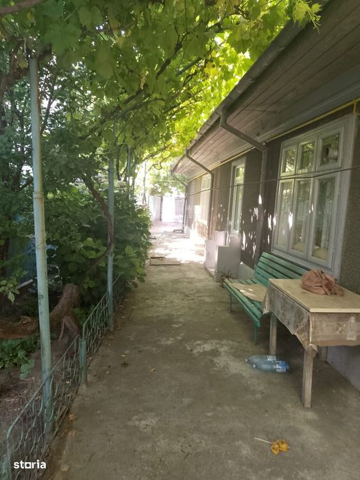 De Vanzare Casa zona Islaz